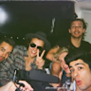 Meet your Posher, Becca